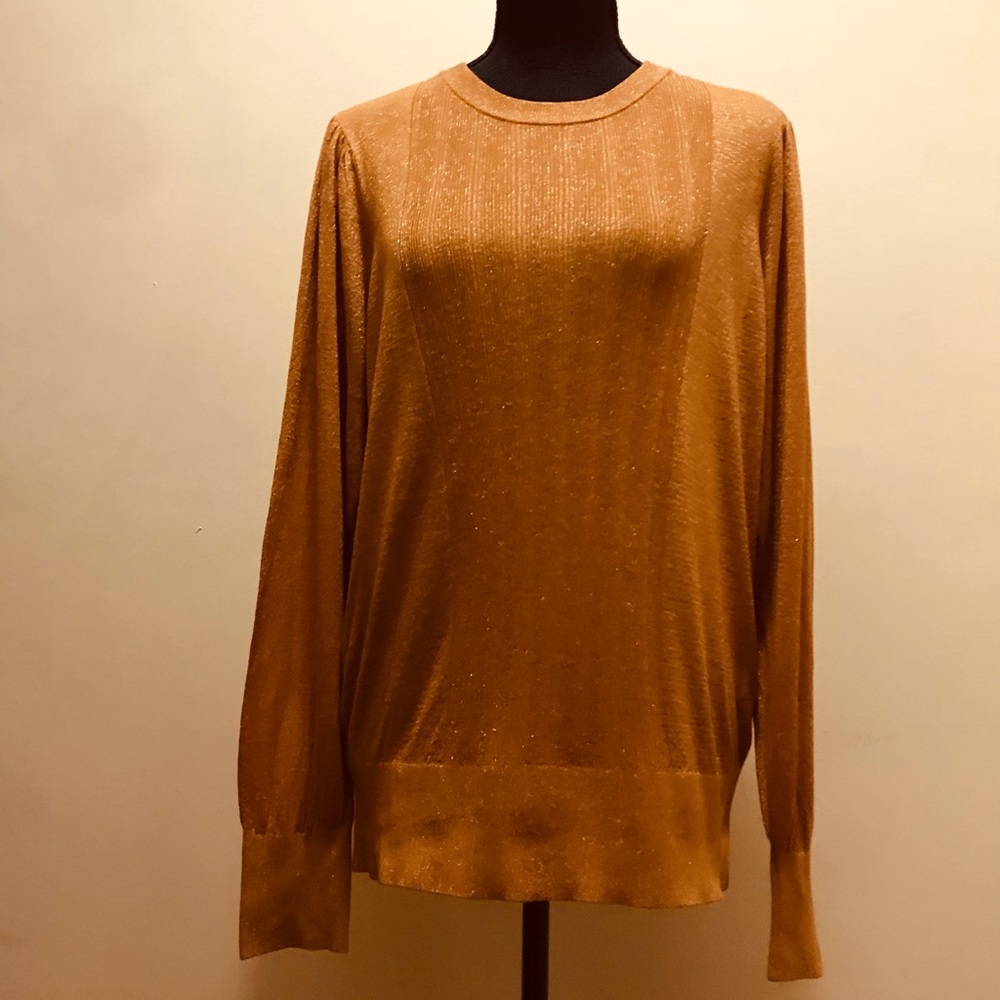 New KNITSS  lightweight sweater Size M